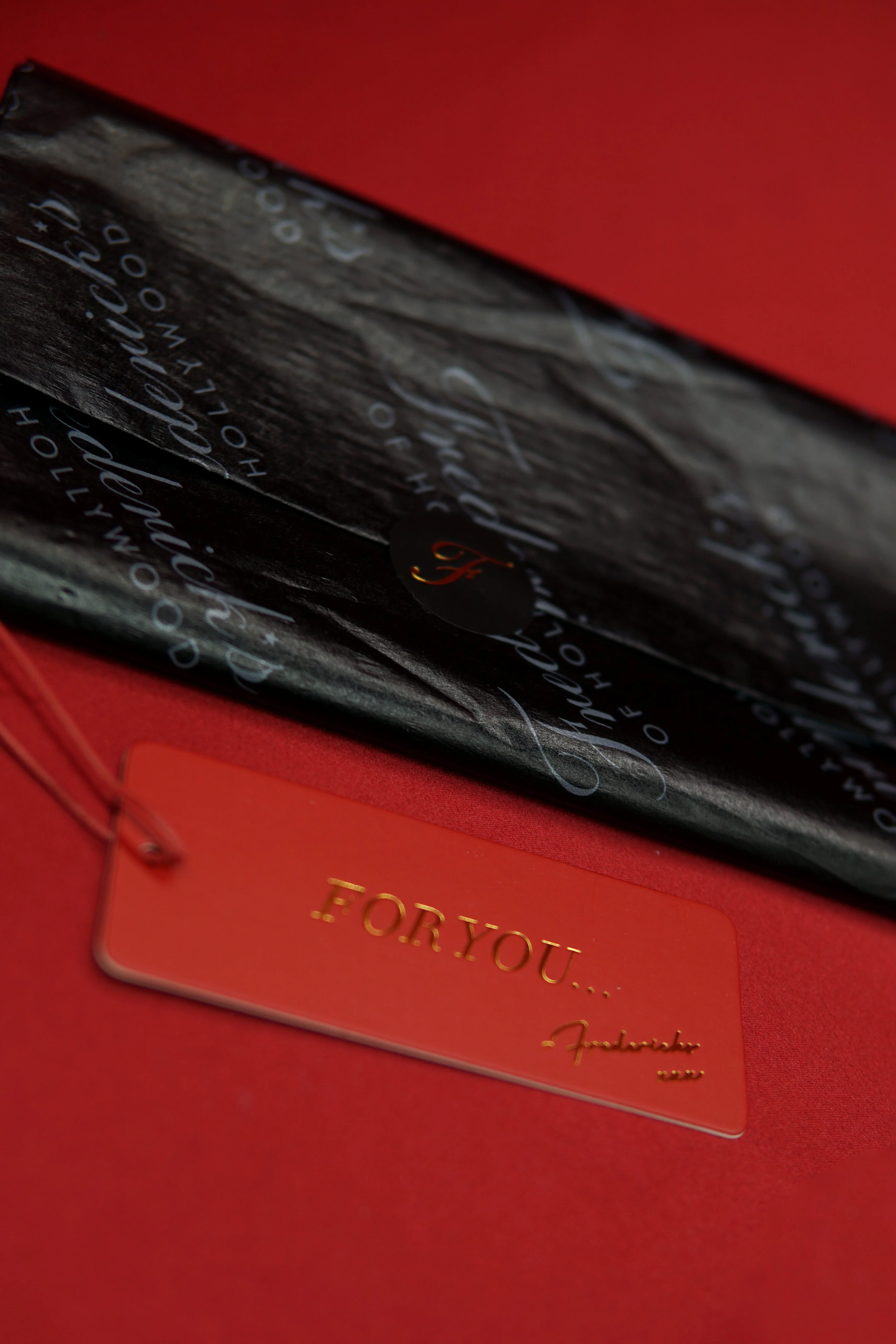 Satin Gift Pouch With Tissue & Tag - Image 3